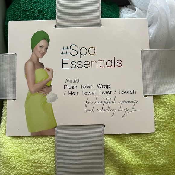 Spa Essential Set - Picture 2 of 2